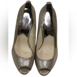⭐️Michael Michael Kors Silver Sparkling Heels 9
